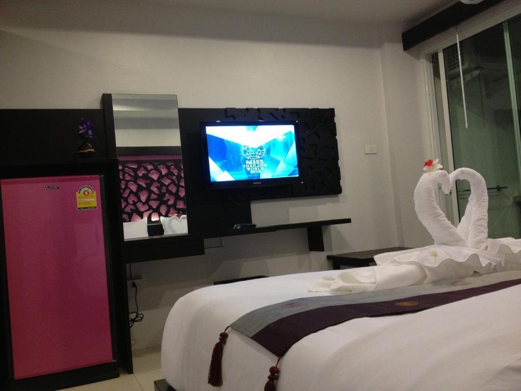 The Silk Hill Hotel Patong Zimmer foto